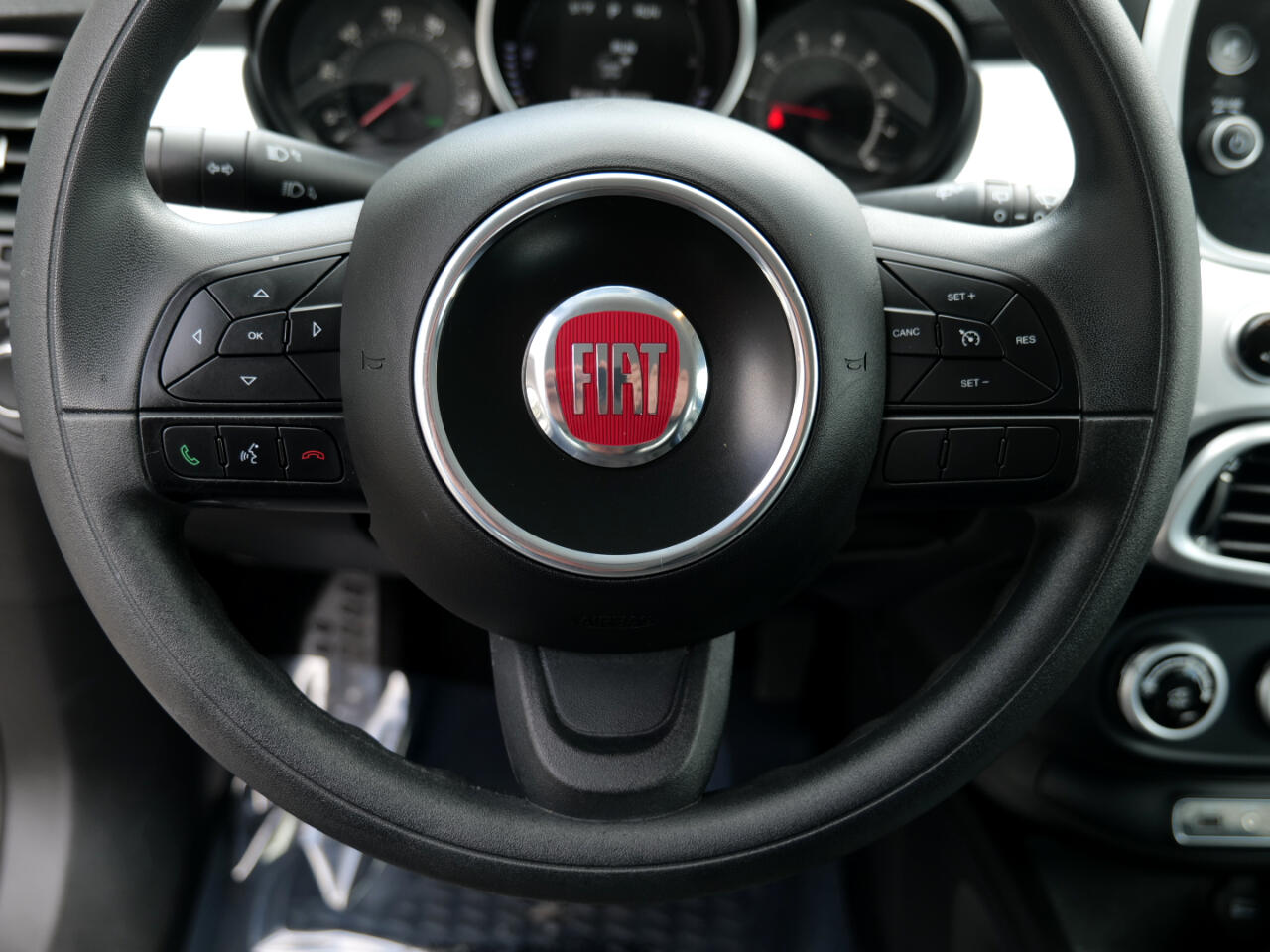 Vehicle image 42 of 93