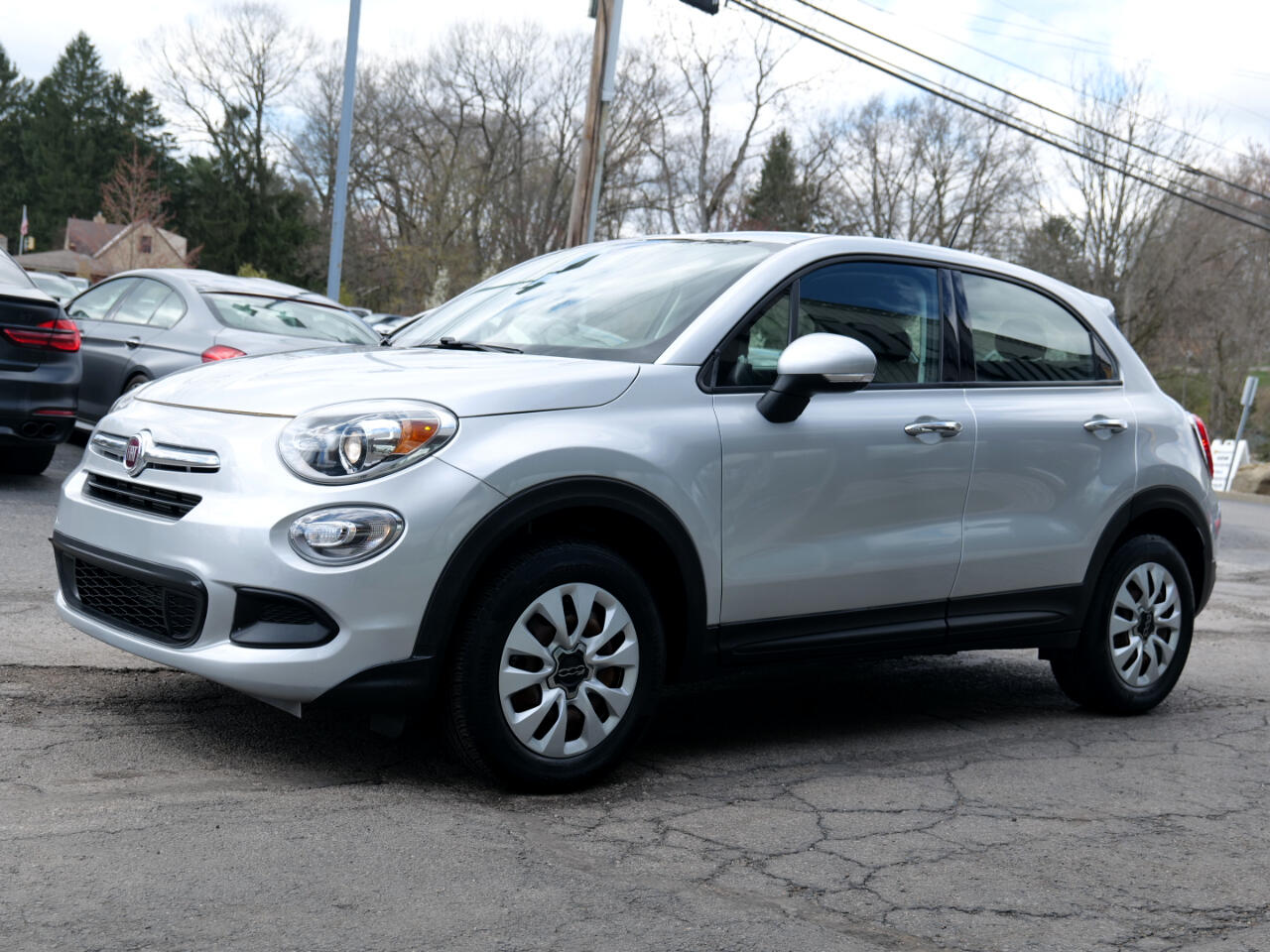 Vehicle image 5 of 93