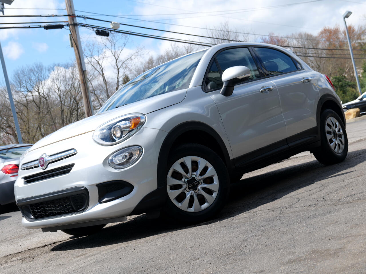 Vehicle image 4 of 93