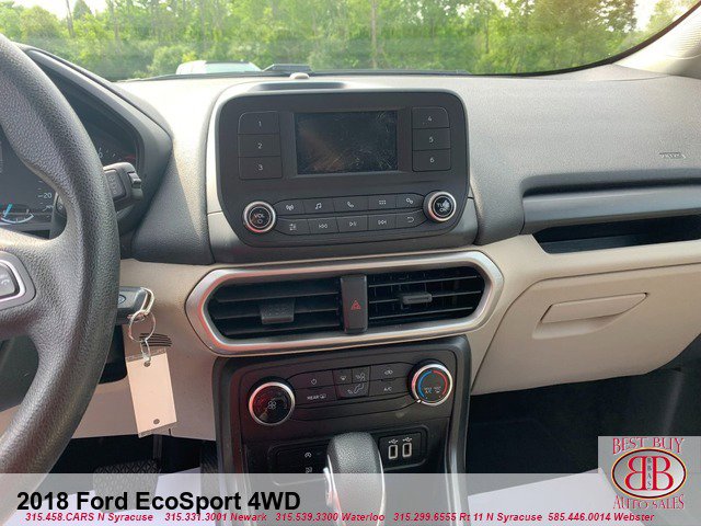 Vehicle image 11 of 13