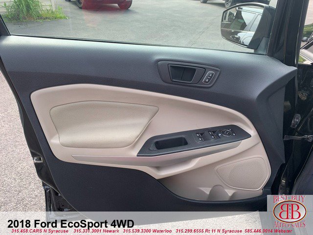 Vehicle image 12 of 13