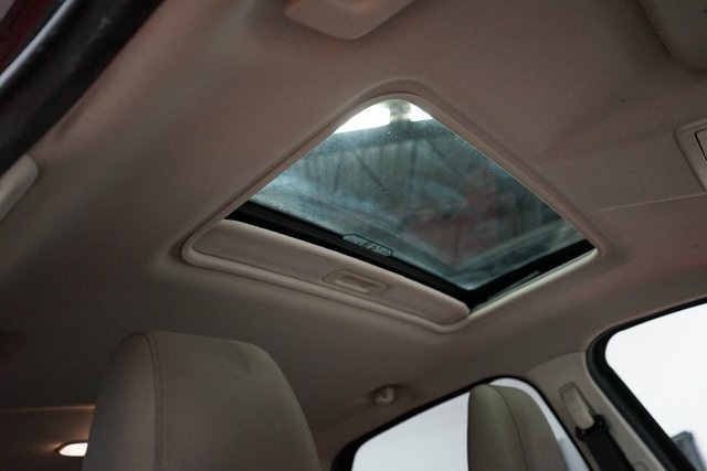 Vehicle image 11 of 41