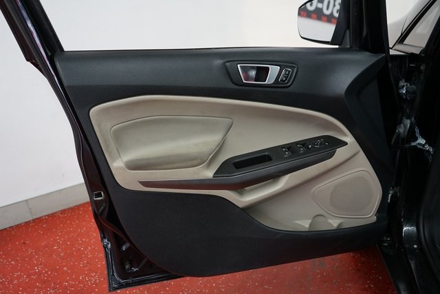 Vehicle image 15 of 41
