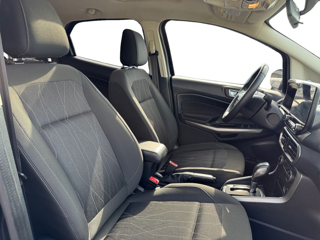 2018 Ford EcoSport SE Image 12 of 30