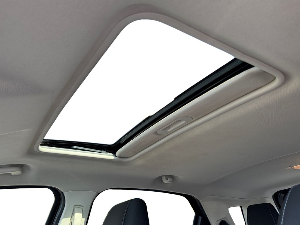 2018 Ford EcoSport SE Image 26 of 30