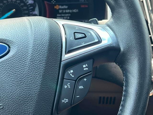Vehicle image 35 of 36