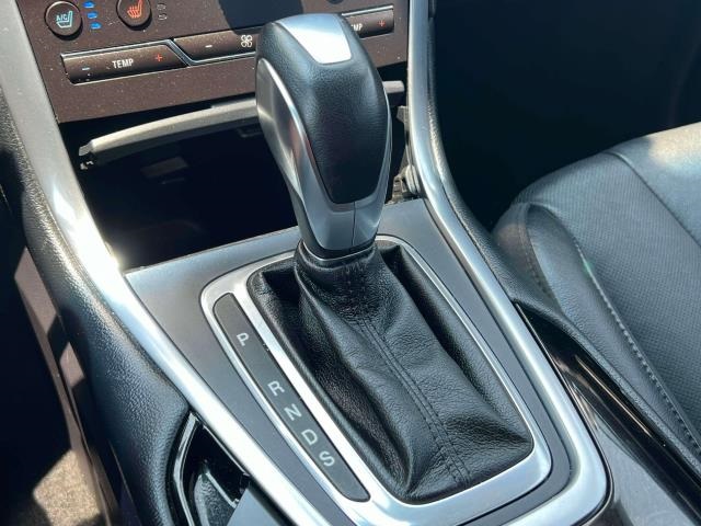 Vehicle image 13 of 36