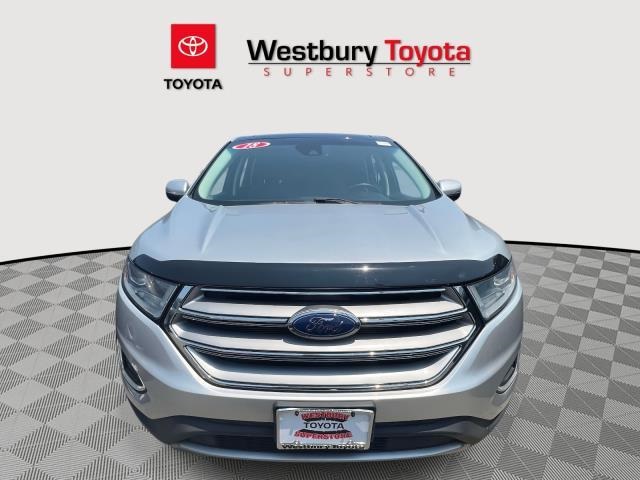 Vehicle image 2 of 36