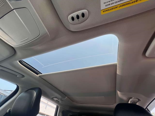 Vehicle image 26 of 36