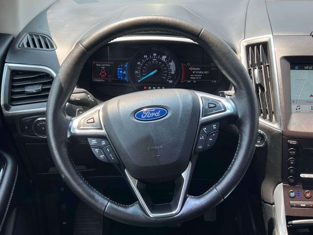 Vehicle image 29 of 36