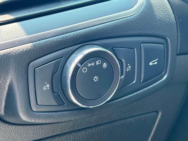 Vehicle image 17 of 36