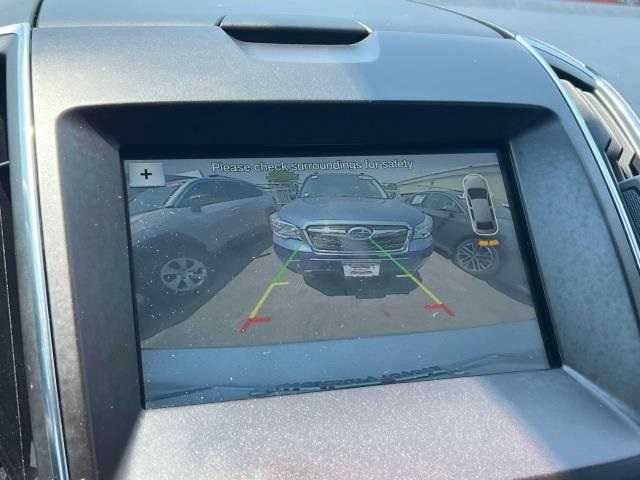 Vehicle image 12 of 36