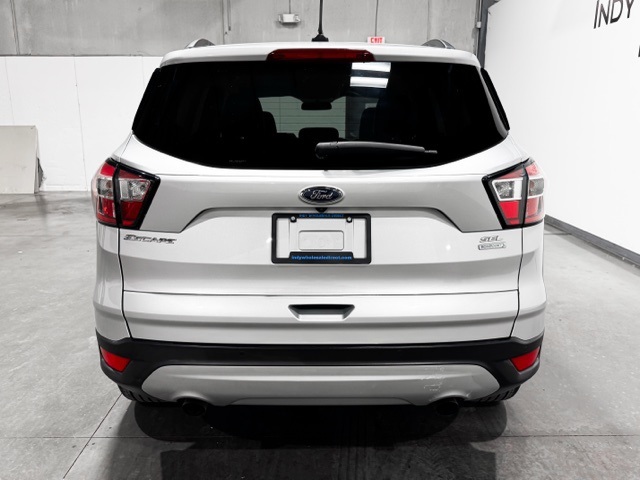 Vehicle image 6 of 34