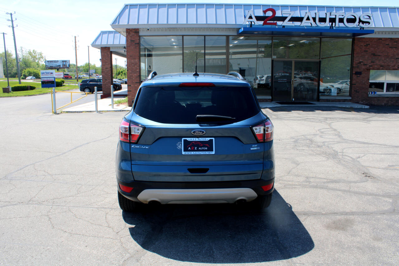 Vehicle image 7 of 32