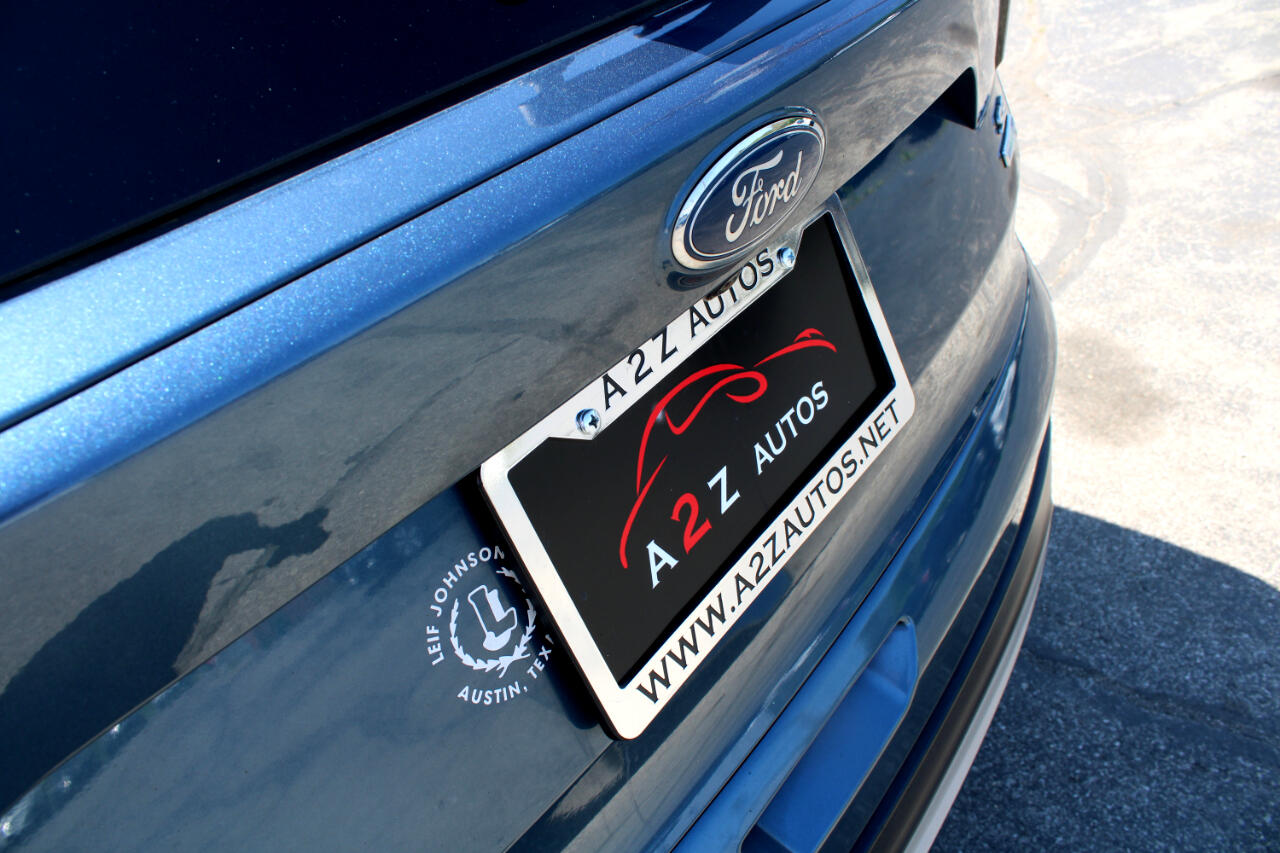 Vehicle image 31 of 32