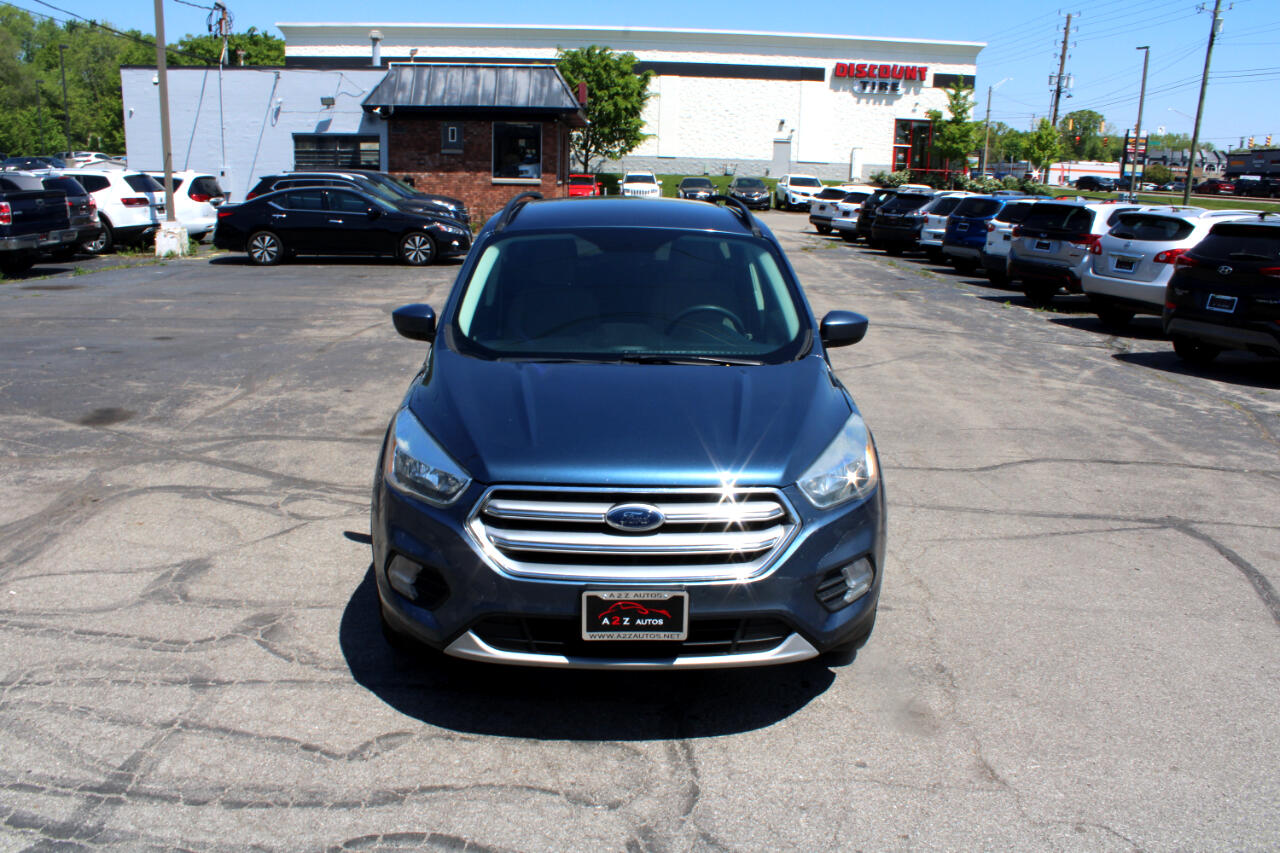 Vehicle image 2 of 32
