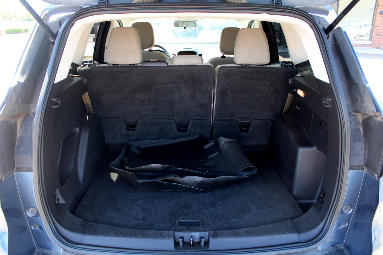 Vehicle image 14 of 32