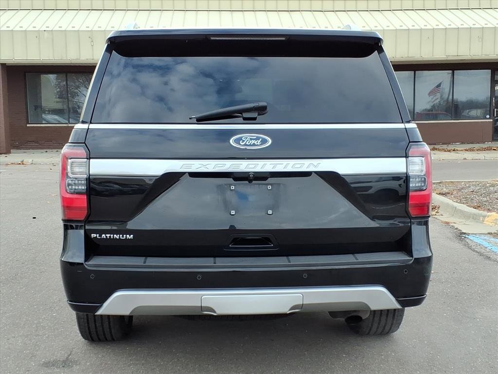 2018 Ford Expedition Platinum Image 7 of 25
