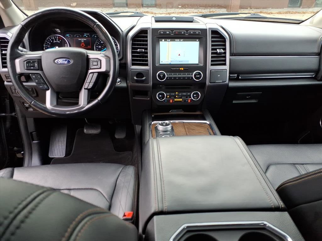 2018 Ford Expedition Platinum Image 13 of 25