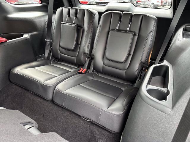 Vehicle image 14 of 30
