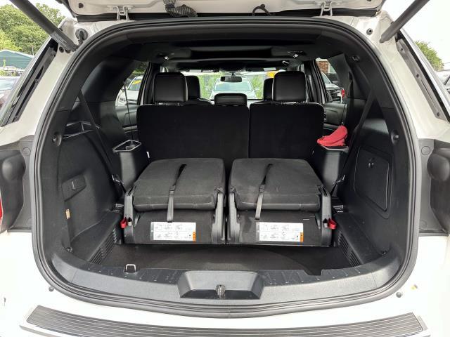 Vehicle image 7 of 30