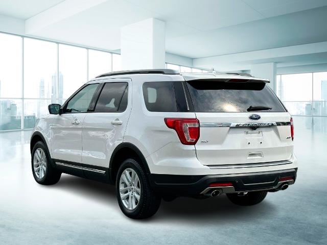 Vehicle image 5 of 30