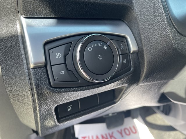 Vehicle image 18 of 27