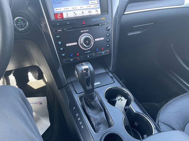 Vehicle image 26 of 27