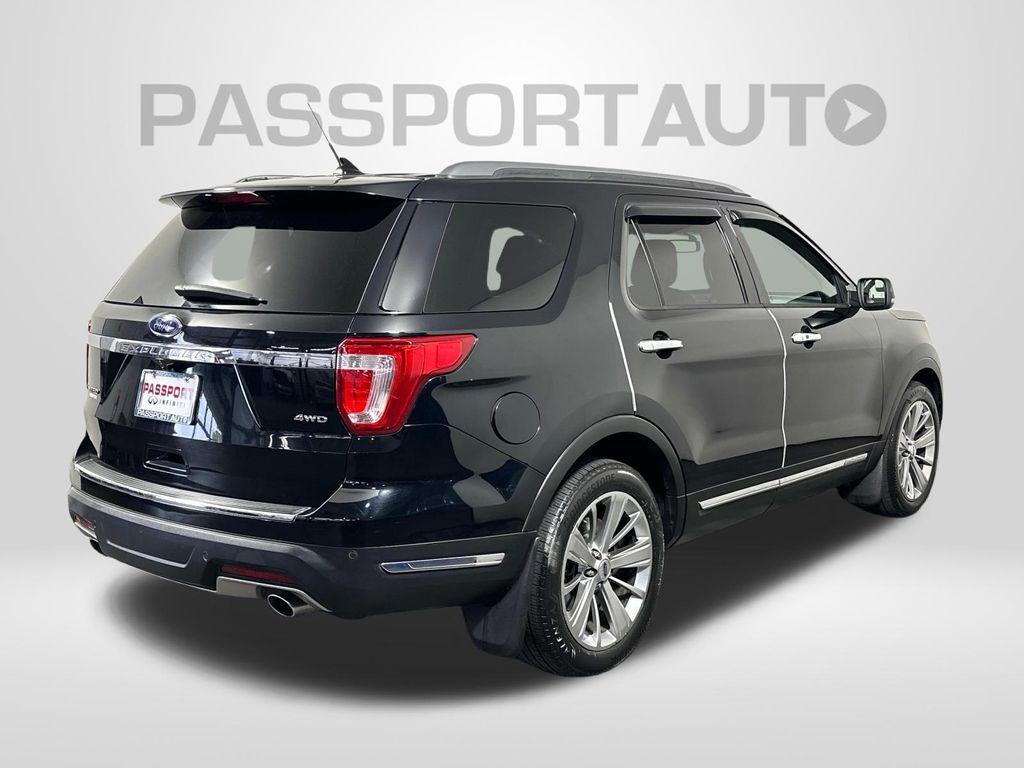 Vehicle image 2 of 25