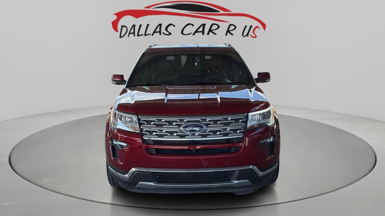 2018 Ford Explorer Limited Image 2 of 30