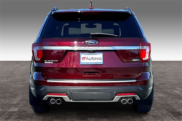 Vehicle image 4 of 34
