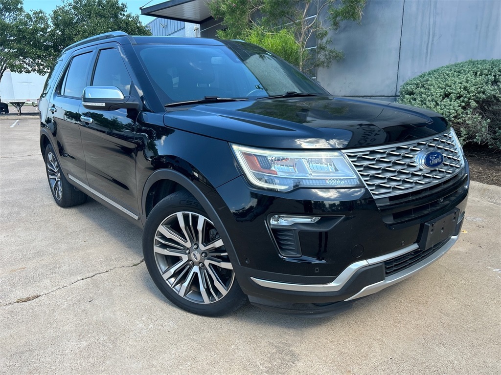 Vehicle image 5 of 43