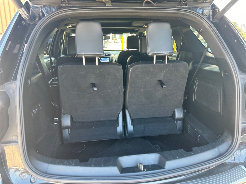 Vehicle image 40 of 43