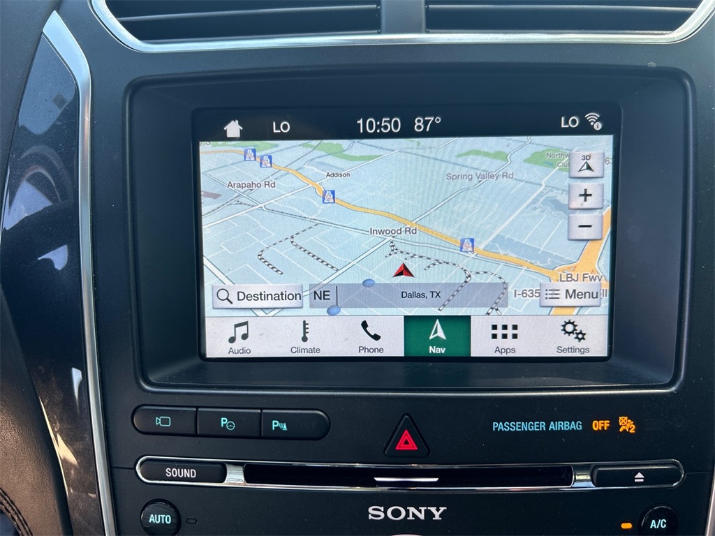 Vehicle image 22 of 43