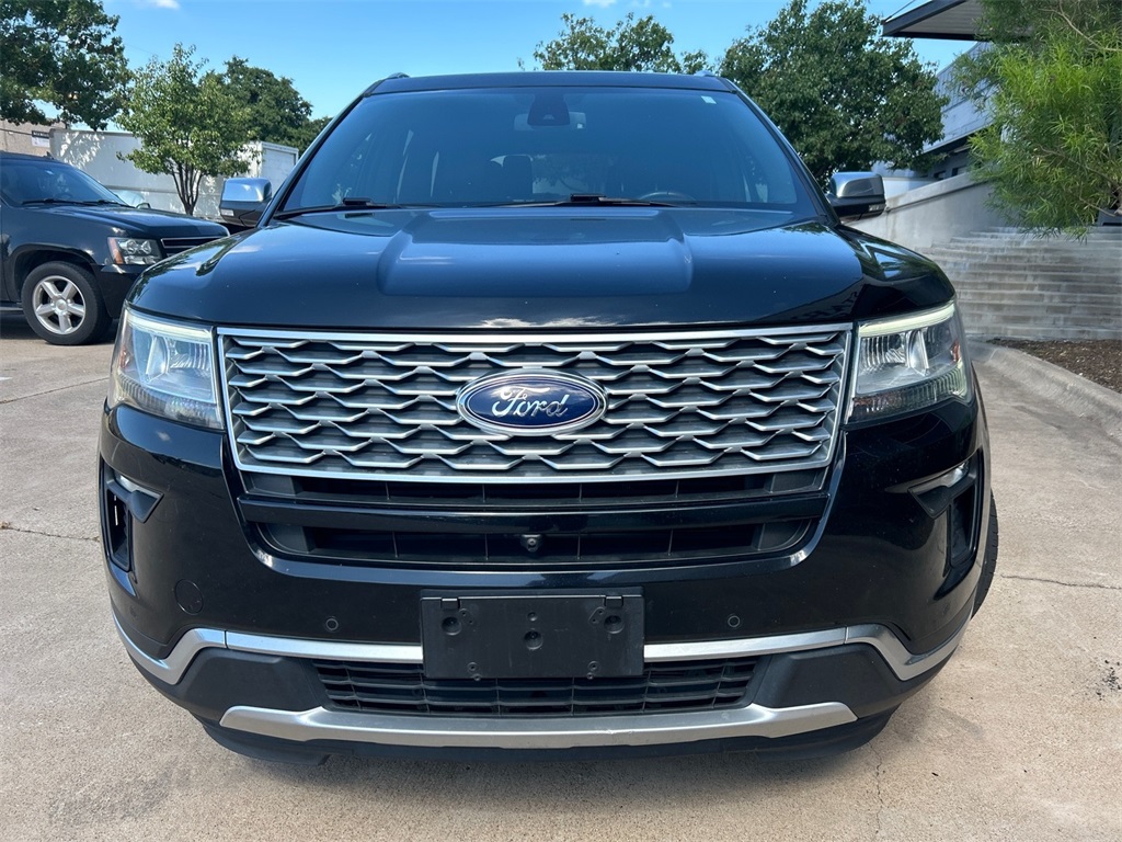 Vehicle image 4 of 43