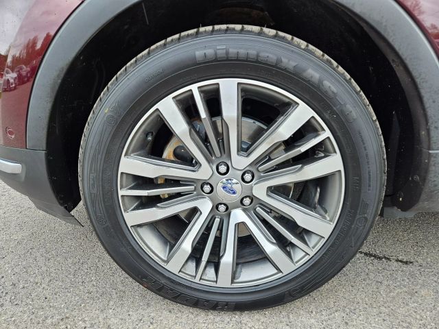 Vehicle image 18 of 78