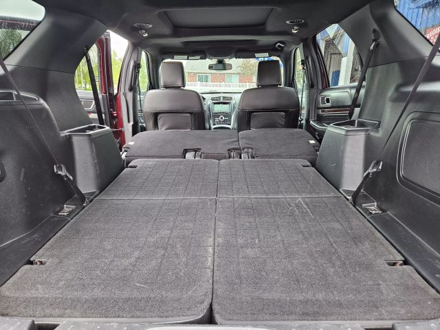 Vehicle image 26 of 78