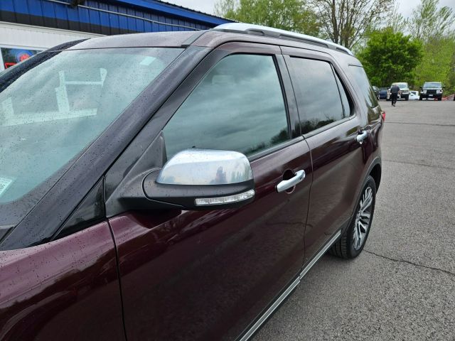 Vehicle image 21 of 78