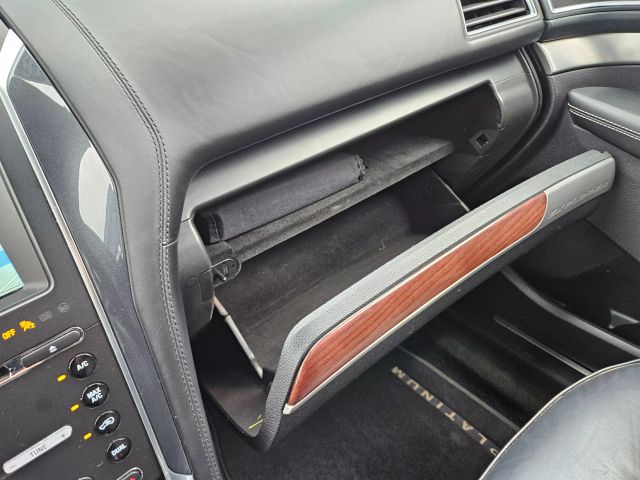 Vehicle image 64 of 78