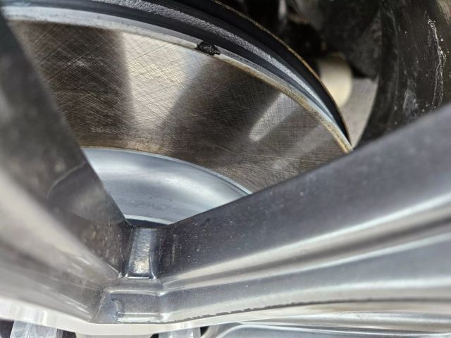 Vehicle image 19 of 78