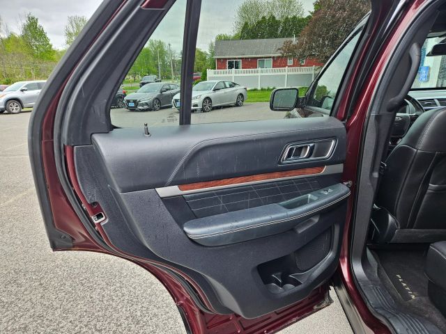 Vehicle image 30 of 78