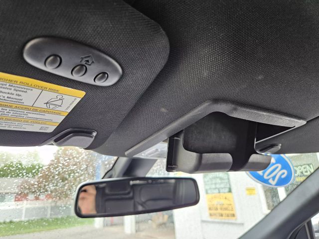 Vehicle image 66 of 78