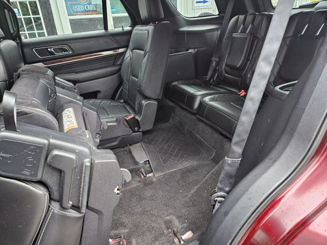 Vehicle image 36 of 78