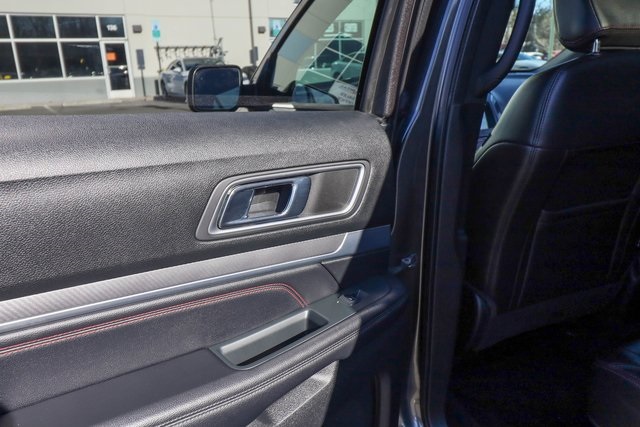 Vehicle image 37 of 78