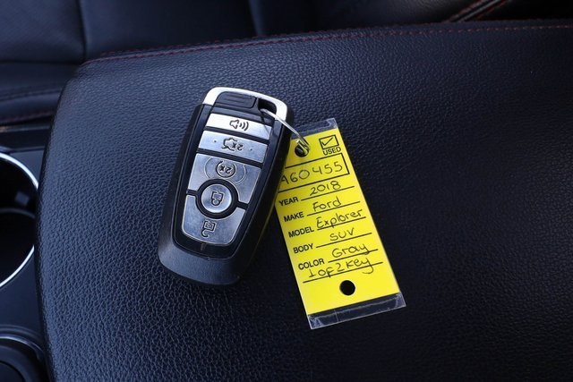 Vehicle image 17 of 78