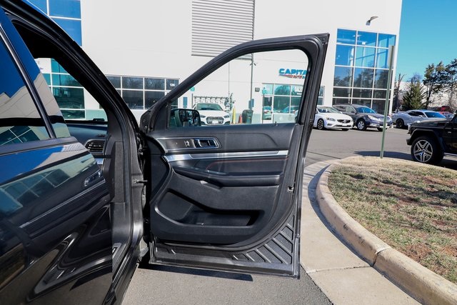 Vehicle image 44 of 78