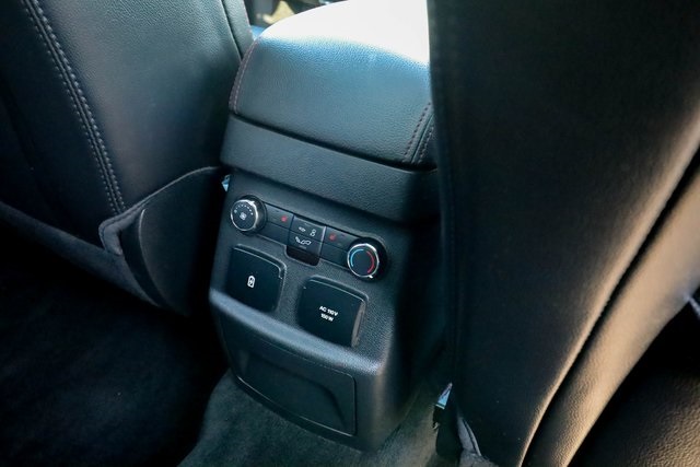 Vehicle image 48 of 78