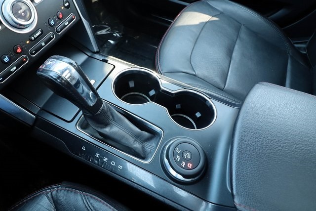 Vehicle image 16 of 78