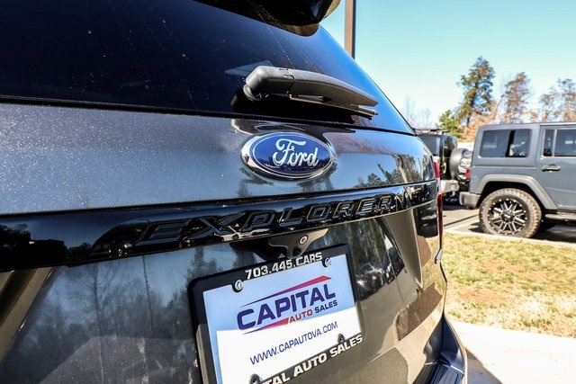 Vehicle image 22 of 78