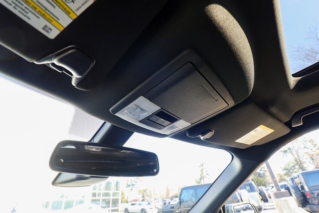 Vehicle image 56 of 78